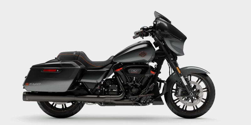 CVO™ Street Glide™