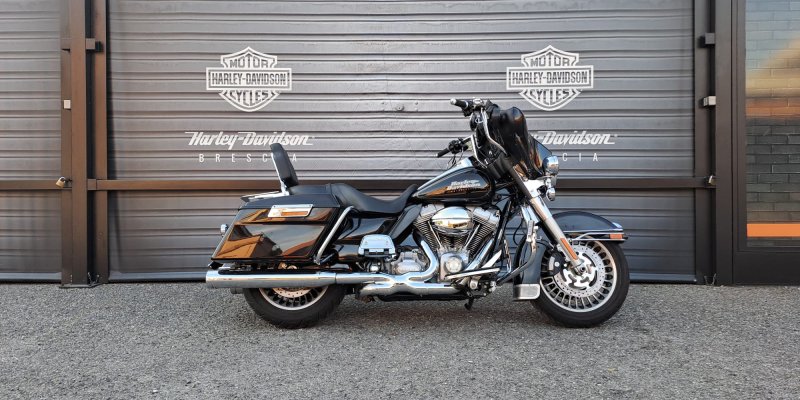 FLHT Electra Glide Standard 